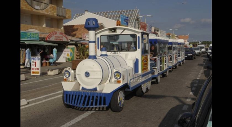 Petit train touristique de Lacanau